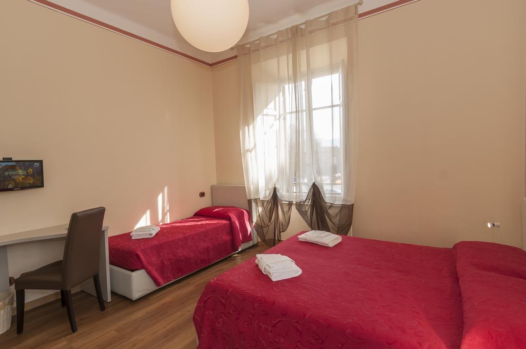 Hotel Nonna Adriana Lucca Esterno foto